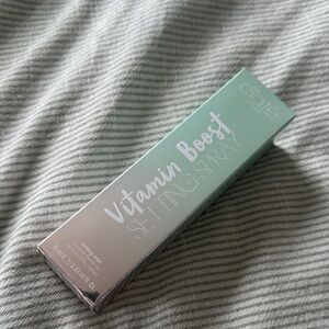 Ciaté Vitamin Boost Setting Spray